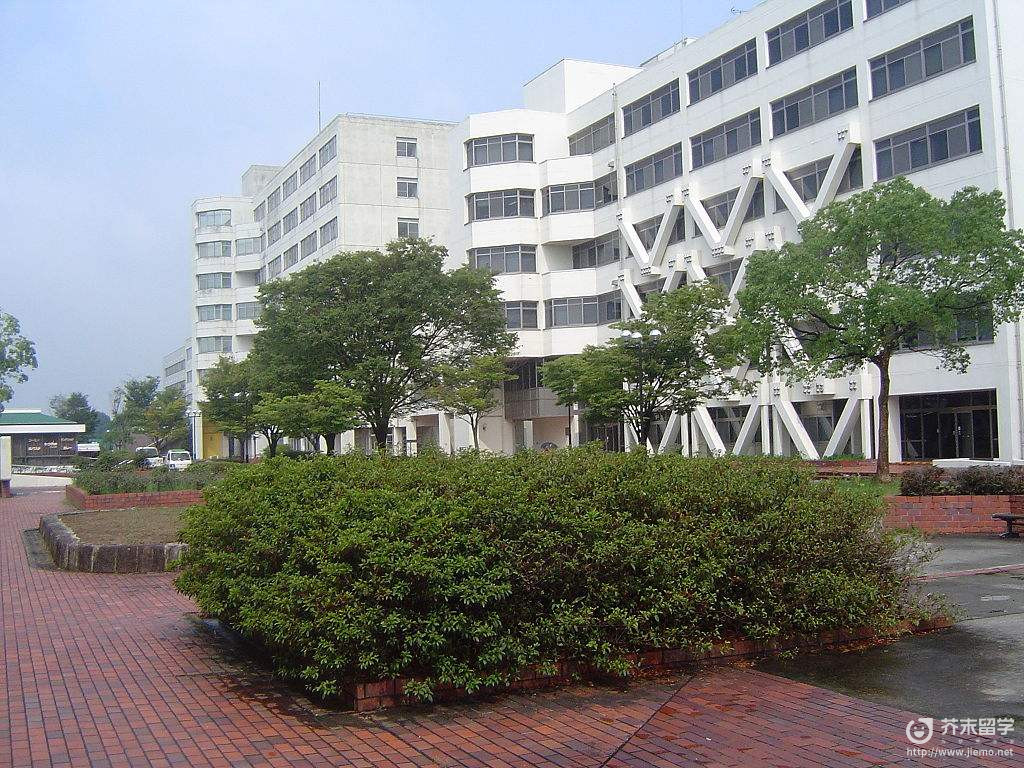 丰桥创造大学