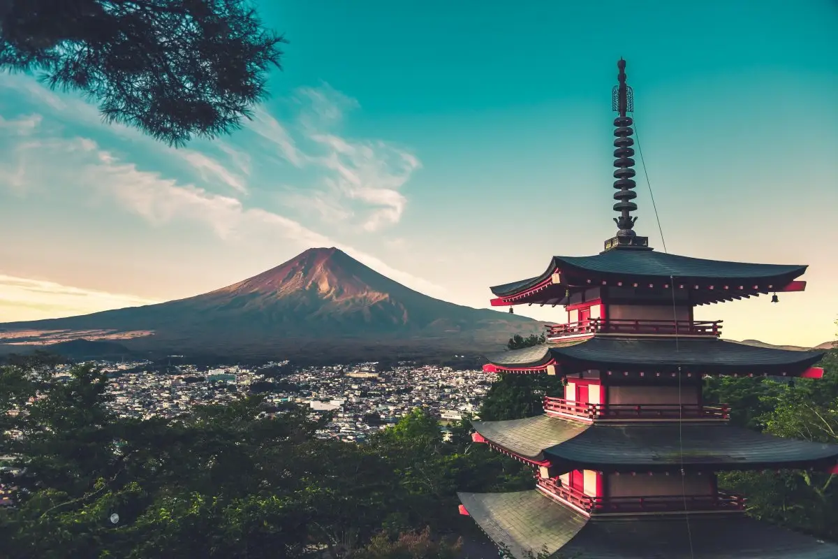 如何自己申请出国留学？（日本留学攻略）