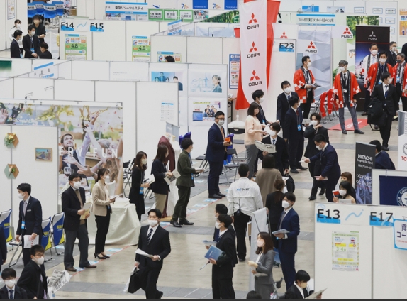 时事新闻|今春日本大学毕业生内定率98.1%创历史最高“卖方市场”继续延续
