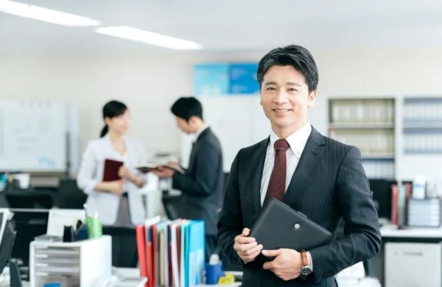 日本近年来热门职业：公务员，留学生是否也能考呢？|日本留学